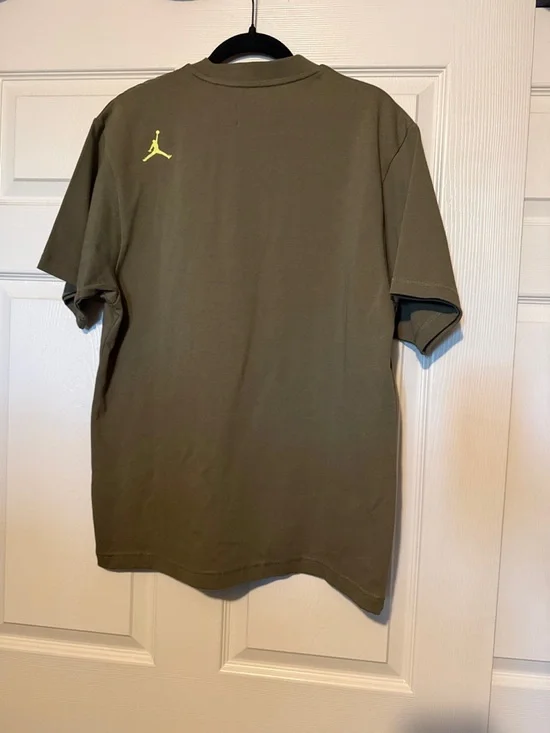 Jordan 23 Engineered Olive Green Short Sleeve Tee - Picture 4 of 4